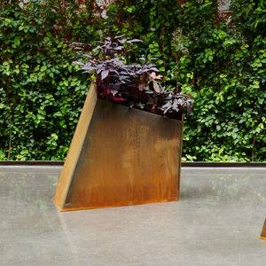 jardinière en aluminium 1