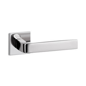 poignée pour porte 1