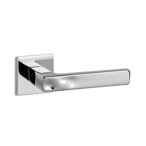 poignée pour porte 1