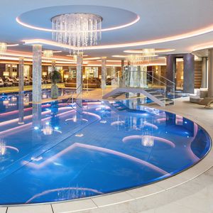 piscine à débordement