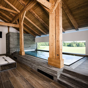 piscine à débordement