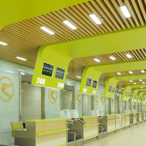 faux-plafond en métal