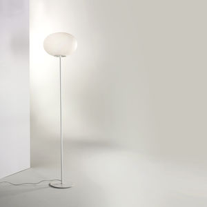 lampe sur pied