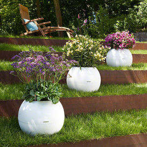 jardinière en plastique