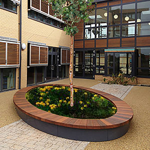 jardinière en bois
