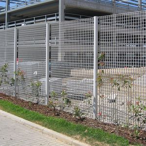 clôture pour espaces verts / pour parc de jeux / en grille / en acier galvanisé