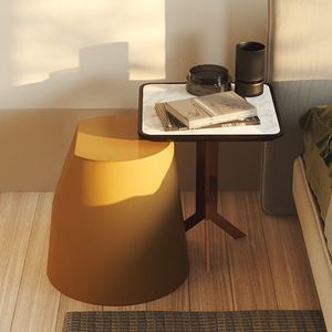 table d'appoint contemporaine 1
