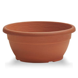 pot de jardin en plastique recyclé 1