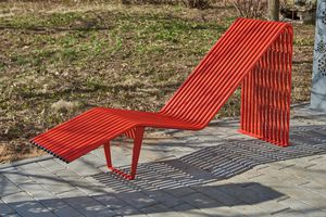 bain de soleil contemporain / en acier galvanisé / en acier à revêtement par poudre / pour espace public