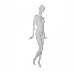 mannequin de vitrine femme