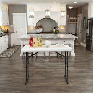 table contemporaine