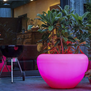 jardinière en polyéthylène rotomoulé