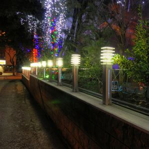 borne d'éclairage de jardin / contemporaine / en acier inoxydable / en PMMA
