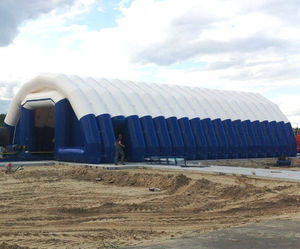 structure gonflable avec membrane en pvc 1