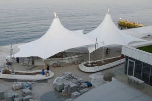 structure tendue câble-membrane / pour couverture / avec membrane en pvc
