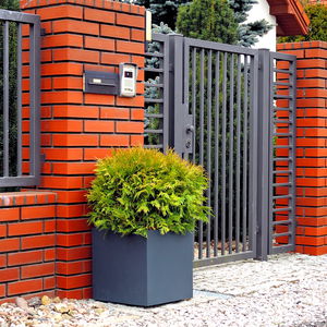 jardinière en composite / en béton / carrée / à haute résistance