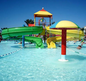 structure de jeu pour parc aquatique