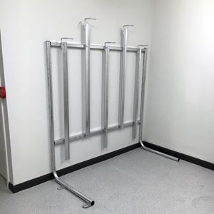 range-vélo mural / en acier galvanisé / pour espace public / sécurisé