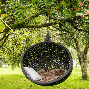 chaise suspendue contemporaine