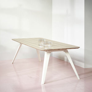 table contemporaine