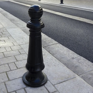 borne de protection 1