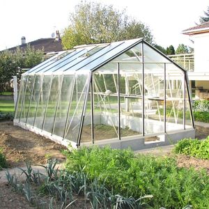 serre de jardinage 1