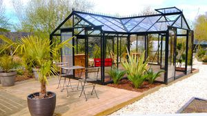 pavillon de jardin en verre 1