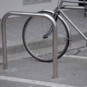 range-vélo en acier galvanisé