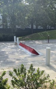 obstacle escamotable road-blocker