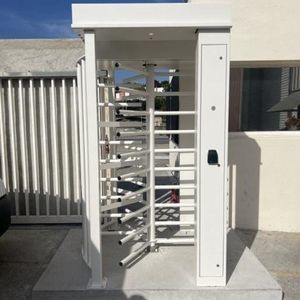 tourniquet tripode