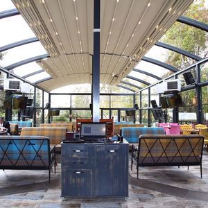 pergola en arc autoportée