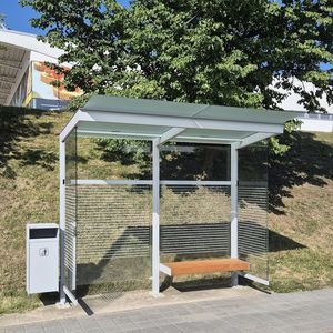abribus en acier peint