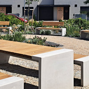 ensemble table et bancs contemporain