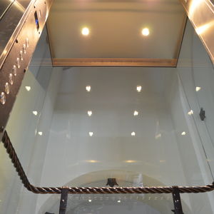 ascenseur hydraulique