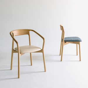 chaise de salle à manger contemporaine