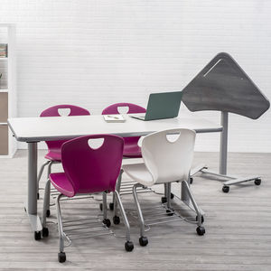 chaise contemporaine