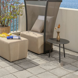 table d'appoint contemporaine