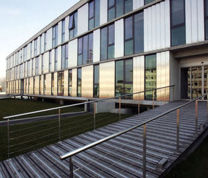 bardage en lames / en aluminium / en acier inoxydable / lisse