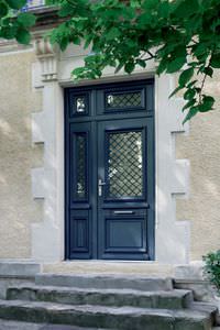 porte d'entrée / battante / en aluminium / semi-vitrée