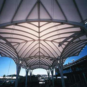 membrane architecturale en tissu 1