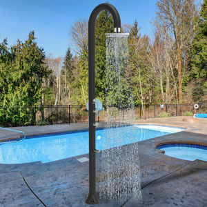 douche de jardin classique