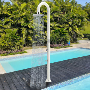 douche de jardin de piscine