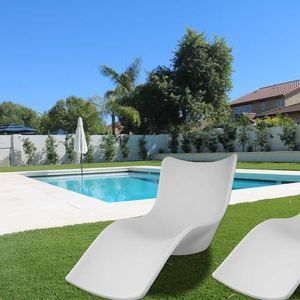 chaise longue contemporaine