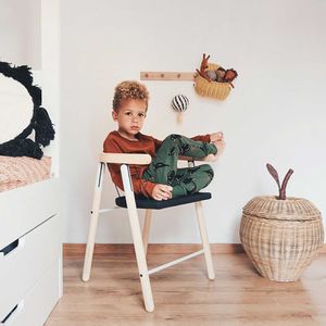 chaise contemporaine