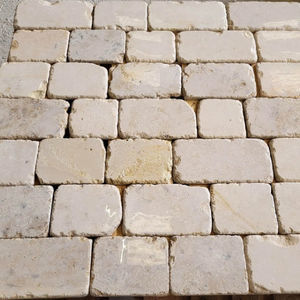 pavé en pierre naturelle