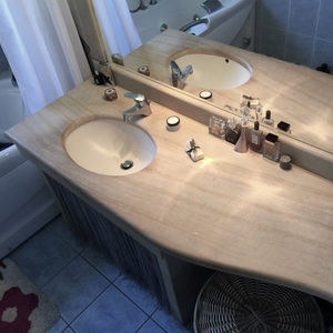 plan vasque en pierre naturelle