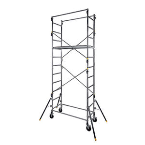 échafaudage en aluminium