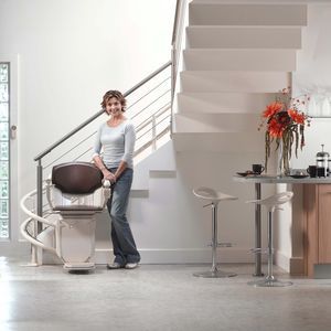 fauteuil monte-escalier tournant