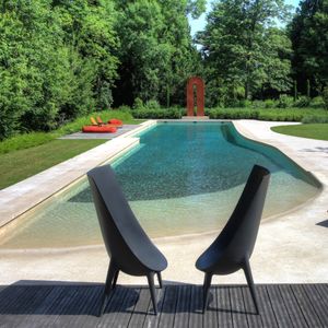 piscine à débordement