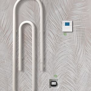 sèche-serviettes à eau chaude